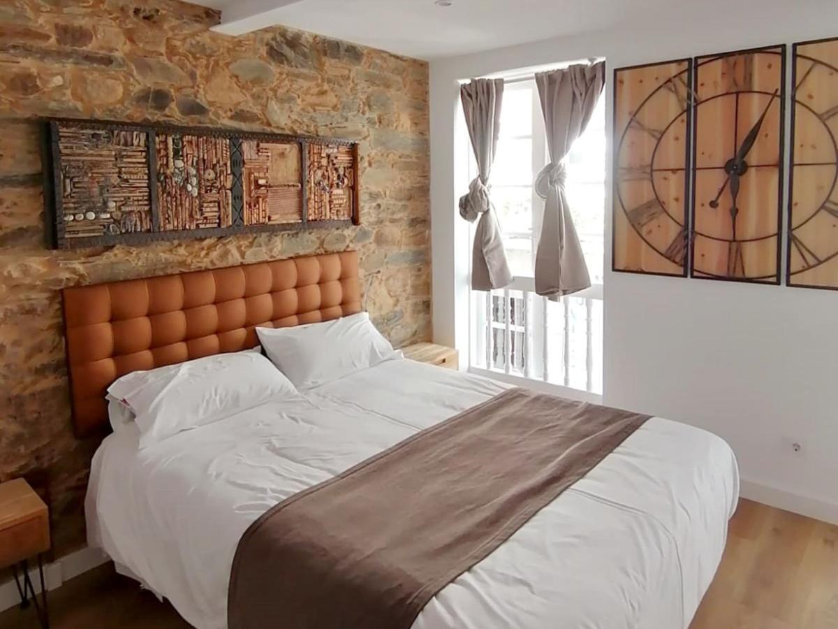 Hotel A Falua Puentedeume Εξωτερικό φωτογραφία